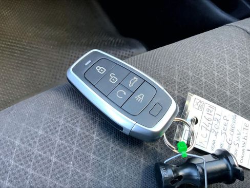 Used 2021 Jeep Grand Cherokee Freedom Edition RWD image 14