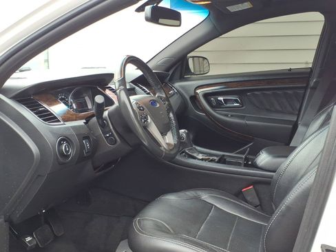 Used 2013 Ford Taurus Limited FWD image 7