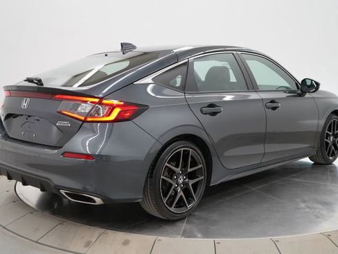 Used 2023 Honda Civic Sport Touring image 7