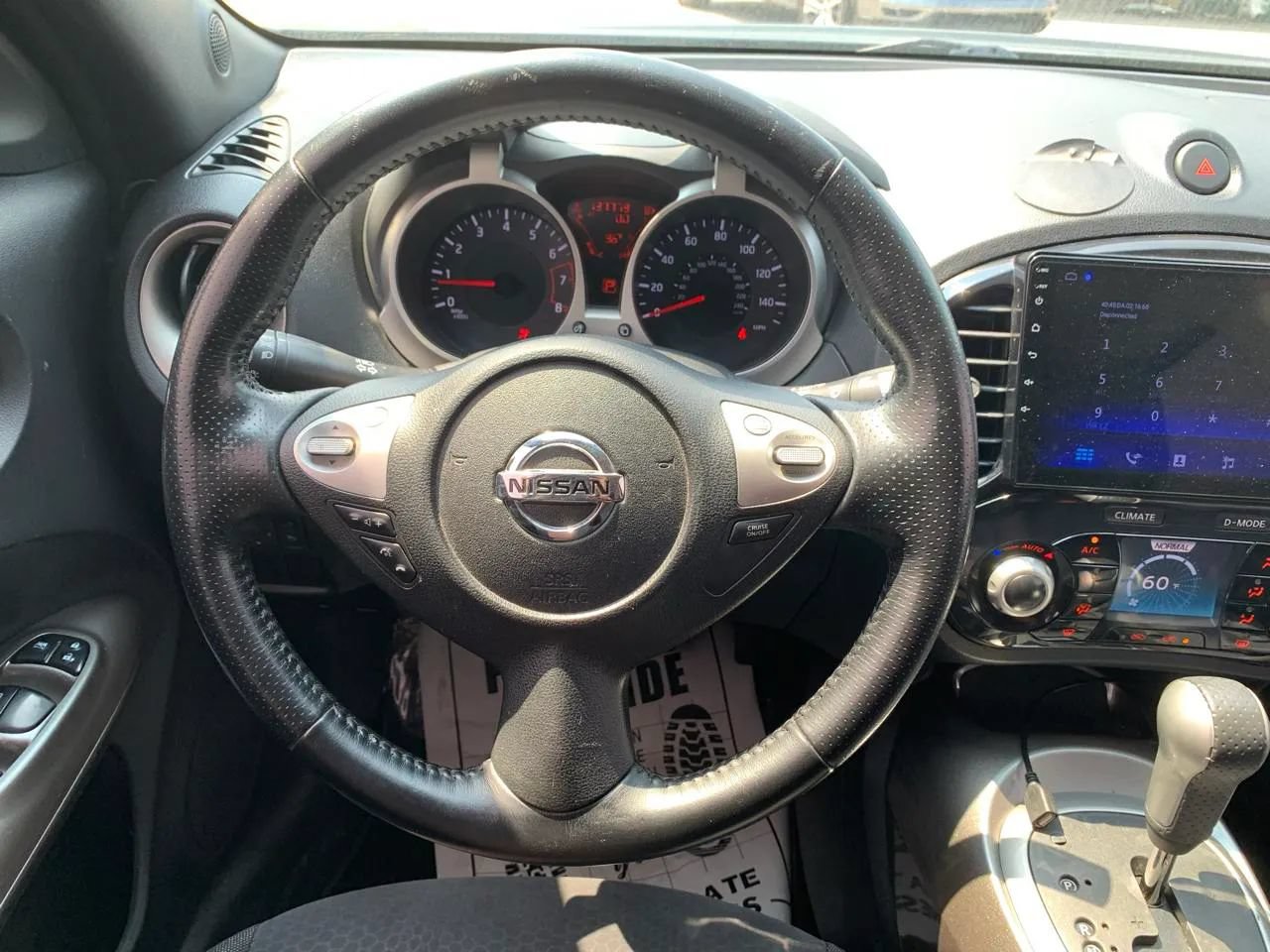 Used 2012 Nissan Juke SV FWD image 14