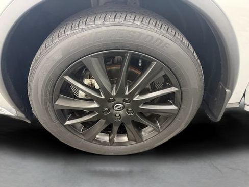 Certified 2023 Nissan Murano Platinum w/ Cargo Package FWD image 12