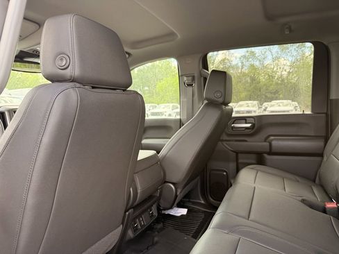 New 2026 GMC Sierra 2500 Pro w/ 1SA Pro Safety Plus Package AWD/4WD image 24
