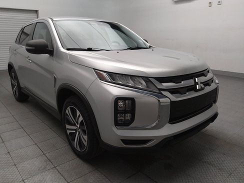 Used 2021 Mitsubishi Outlander Sport SE FWD image 13