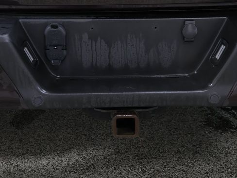 Used 2018 Ford F150 XLT w/ Equipment Group 302A Luxury image 8