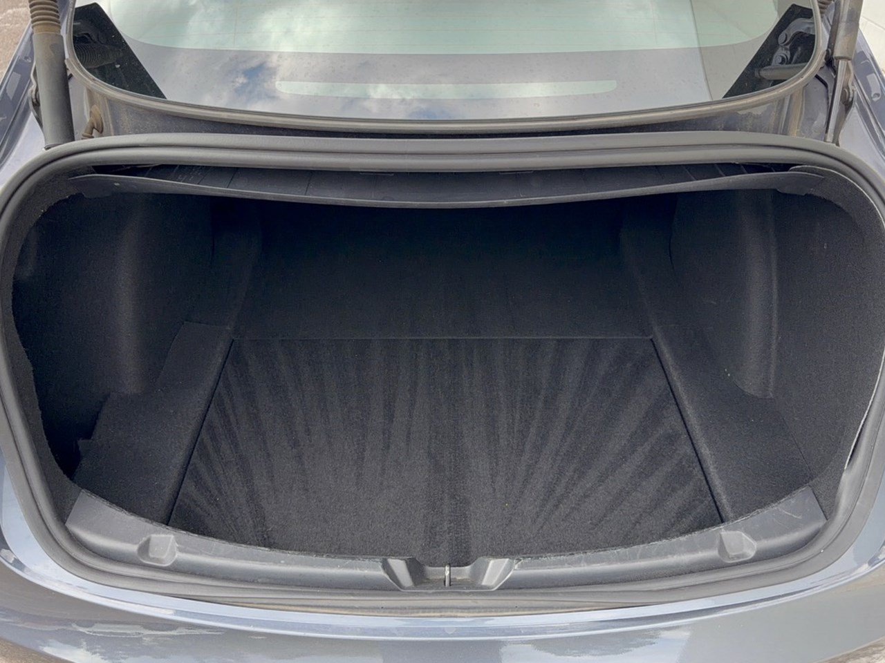 Used 2023 Tesla Model 3 Standard Range RWD image 28