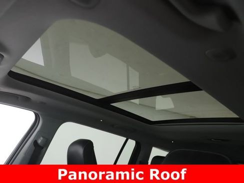 Used 2022 Jeep Grand Cherokee L Limited image 18