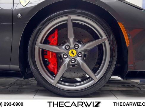 Used 2022 Ferrari F8 Tributo RWD image 45