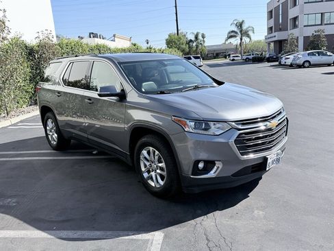 Used 2019 Chevrolet Traverse LT image 7