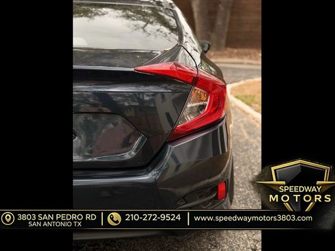 Used 2018 Honda Civic LX image 9