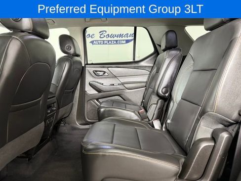 Used 2019 Chevrolet Traverse LT w/ LT Premium Package image 12