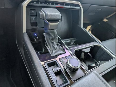 Used 2024 Toyota Tundra Limited image 14