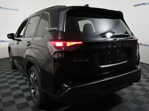 Used 2026 Subaru Forester Touring AWD/4WD image 8