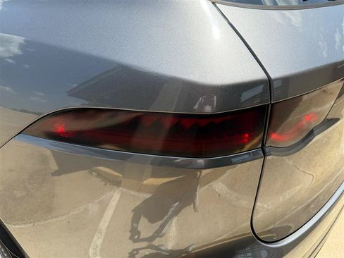 Used 2017 Jaguar F-PACE Premium AWD/4WD image 17