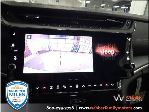 New 2026 Jeep Grand Cherokee Limited image 19