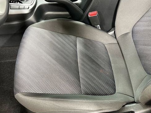 Certified 2023 Kia Seltos LX image 18