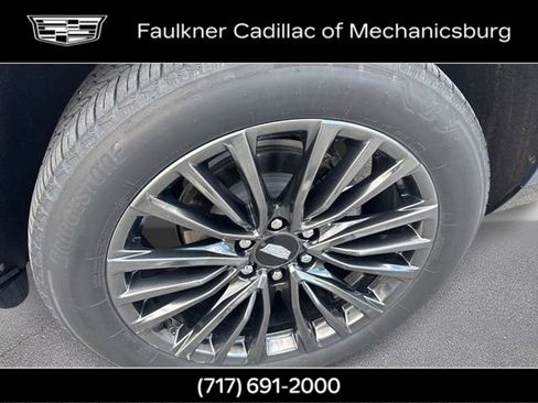 Certified 2025 Cadillac Escalade Sport Platinum AWD/4WD image 7