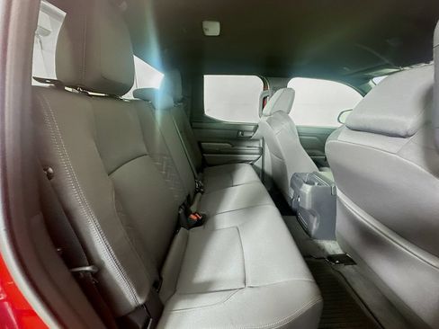 Used 2026 Toyota Tacoma SR5 AWD/4WD image 25