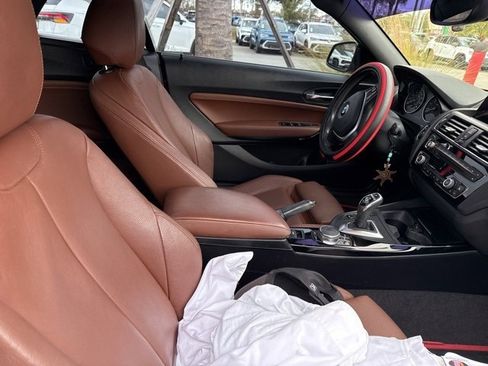 Used 2017 BMW 230i Convertible image 12