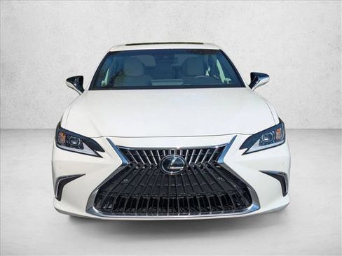 Used 2025 Lexus ES 350 w/ Premium Package image 6