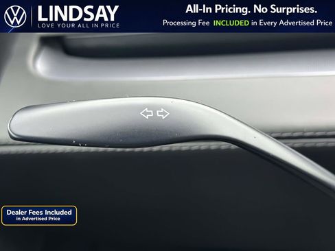 Used 2026 Tesla Model Y AWD image 21