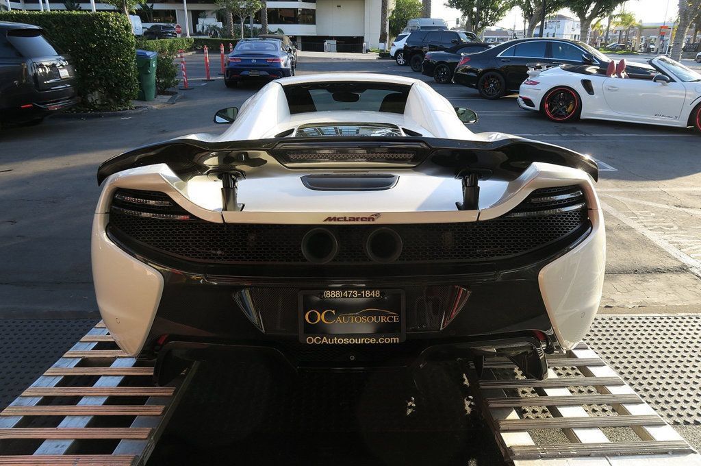 Used 2015 McLaren 650S Spider RWD image 30