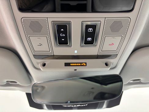 Used 2026 Land Rover Defender 110 S AWD/4WD image 12