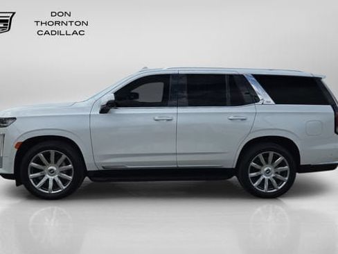 Used 2021 Cadillac Escalade Premium Luxury Platinum AWD/4WD image 2