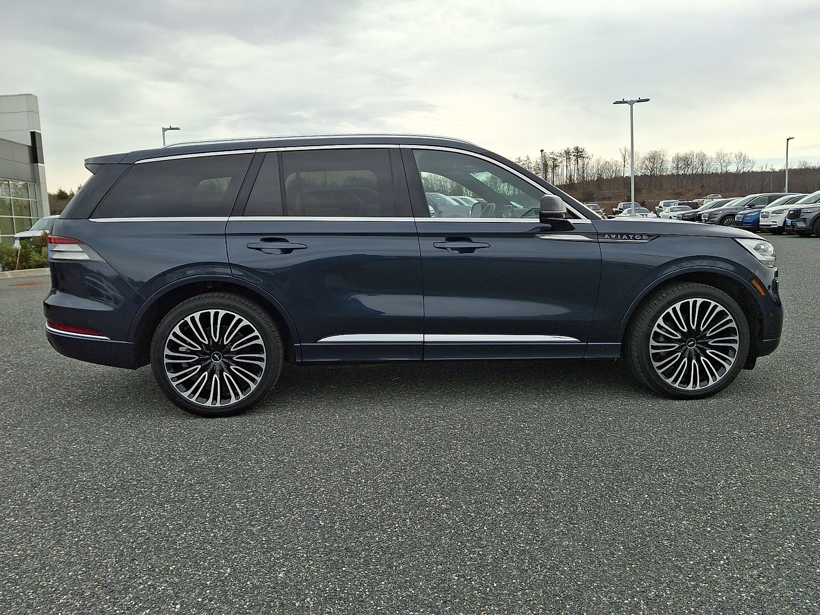 Certified 2023 Lincoln Aviator Black Label AWD/4WD image 8