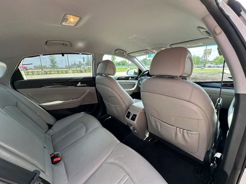 Used 2016 Hyundai Sonata Limited image 16