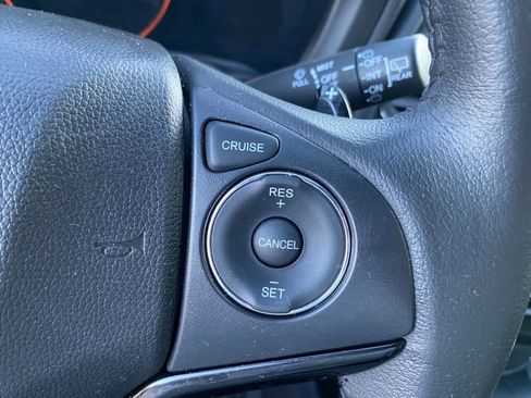 Used 2022 Honda HR-V Sport image 31