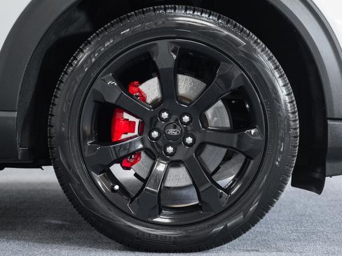 Certified 2024 Ford Explorer ST w/ Equipment Group 401A image 15