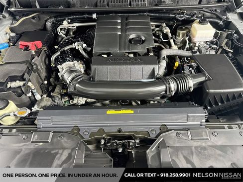 Used 2023 Nissan Frontier PRO-4X w/ Tow Package AWD/4WD image 28
