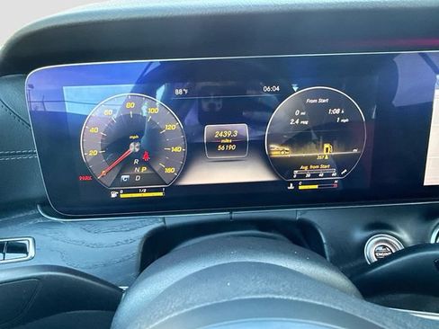 Used 2020 Mercedes-Benz E 450 Cabriolet image 38