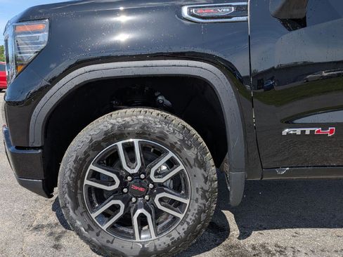 New 2026 GMC Sierra 1500 AT4 w/ AT4 Premium Package AWD/4WD image 3