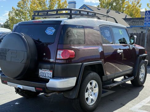 Used 2007 Toyota FJ Cruiser 4WD image 6