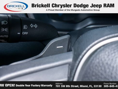 Used 2025 Toyota Corolla XSE FWD image 33