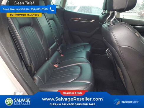 Used 2018 Maserati Levante image 15