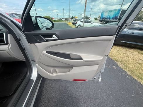 Used 2019 Hyundai Tucson SEL FWD image 22