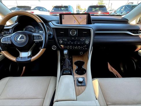 Used 2019 Lexus RX 450hL Premium image 14