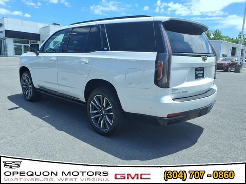 Used 2023 Cadillac Escalade Sport w/ Touring Package AWD/4WD image 4
