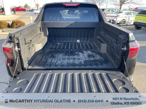 Used 2024 Hyundai Santa Cruz SEL image 17