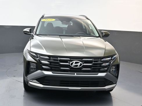 Certified 2025 Hyundai Tucson SEL image 9