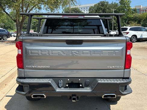 Used 2022 Chevrolet Silverado 1500 Custom Trail Boss w/ Safety Confidence Package AWD/4WD image 7