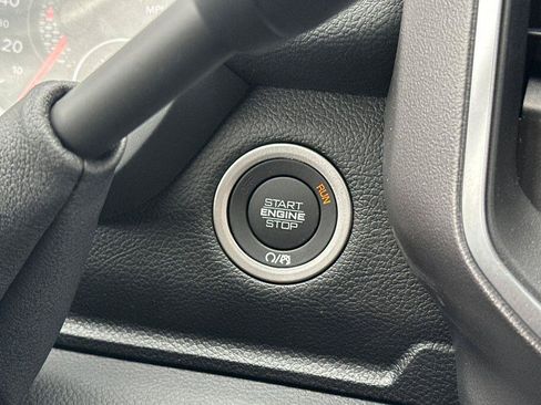 New 2026 RAM 2500 Big Horn AWD/4WD image 22