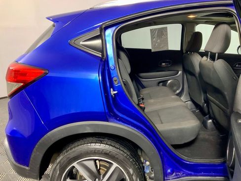 Used 2021 Honda HR-V EX image 32