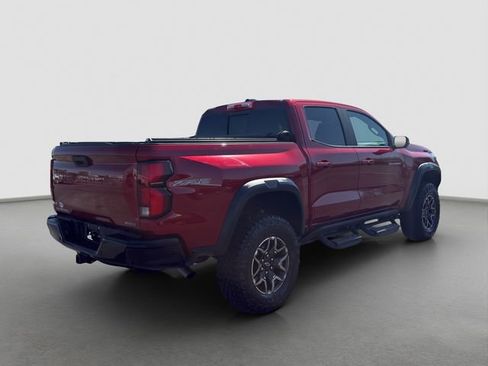 Used 2023 Chevrolet Colorado ZR2 w/ ZR2 Convenience Package III AWD/4WD image 6