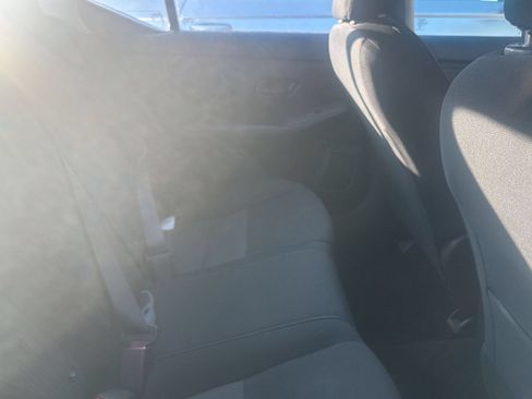 Used 2025 Nissan Sentra SV FWD image 9