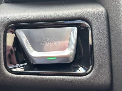 New 2026 GMC Yukon Denali w/ Sun & Power Step Package image 44