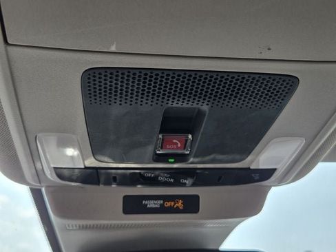 Used 2025 Honda Accord LX image 40