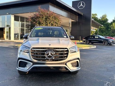 Certified 2024 Mercedes-Benz GLS 450 4MATIC image 2
